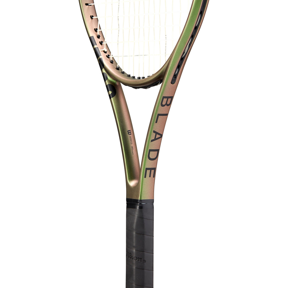 Blade 104 V8.0 Tennis Racket Frame