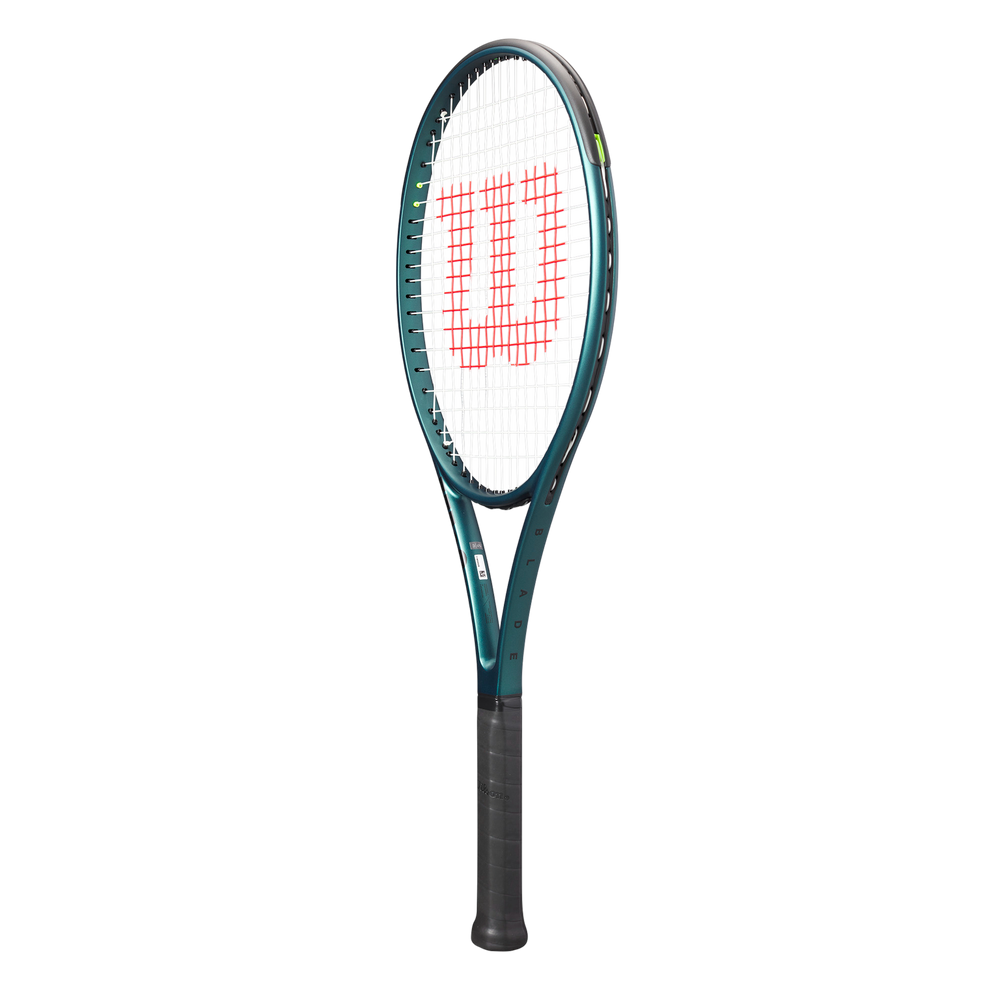 Blade 104 V9 Tennis Racket