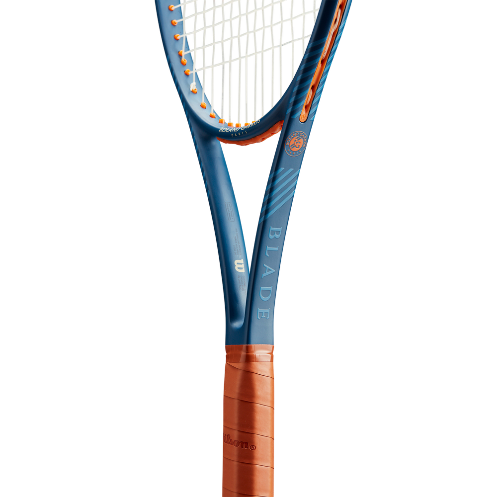 Roland-Garros Blade 98 (16x19) V9 Tennis Racket