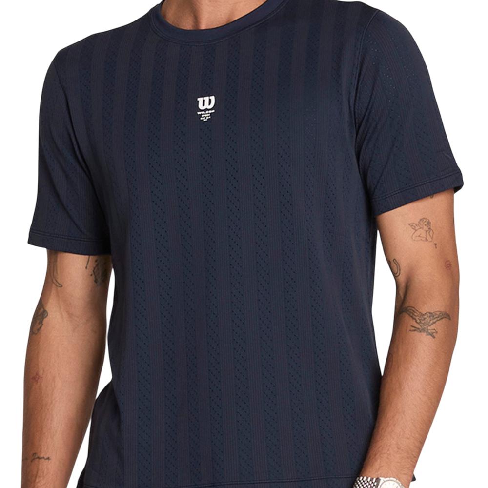 Wilson Men's Game Point Seamless Tee in Classic Navy with ventilated seamless construction