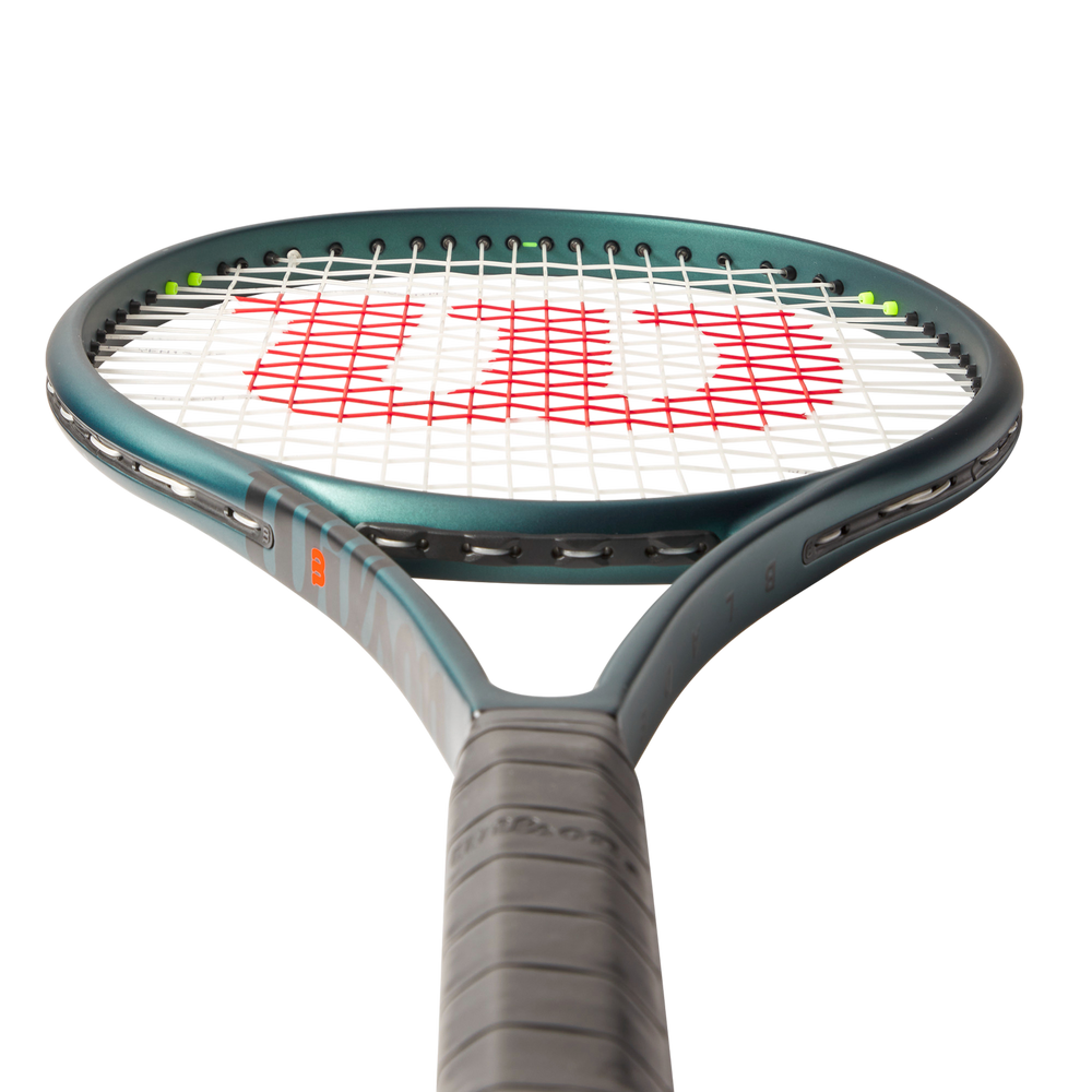 Blade 100L V9 Tennis Racket